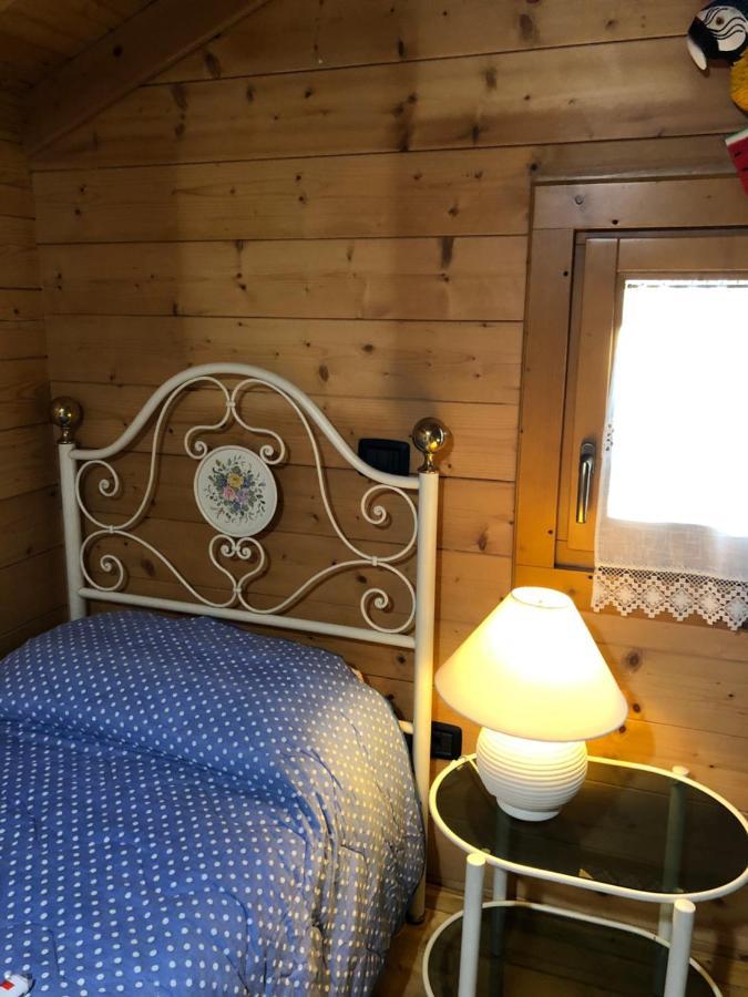 Chalet B&B Laghetti Martina Crevalcore Εξωτερικό φωτογραφία