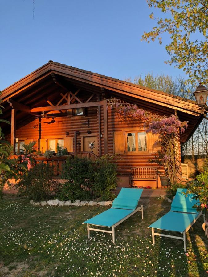 Chalet B&B Laghetti Martina Crevalcore Εξωτερικό φωτογραφία