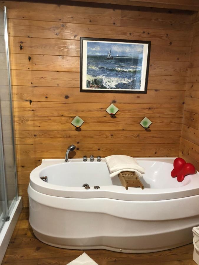 Chalet B&B Laghetti Martina Crevalcore Εξωτερικό φωτογραφία