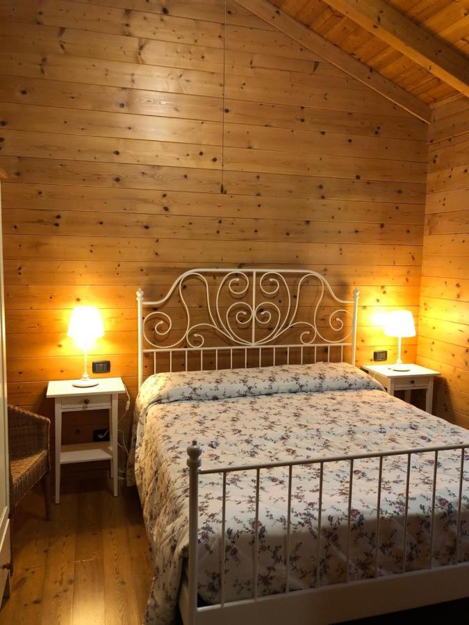 Chalet B&B Laghetti Martina Crevalcore Εξωτερικό φωτογραφία