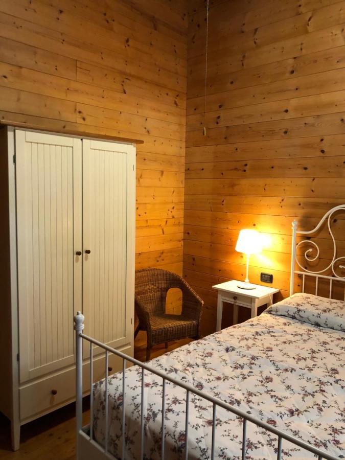 Chalet B&B Laghetti Martina Crevalcore Εξωτερικό φωτογραφία